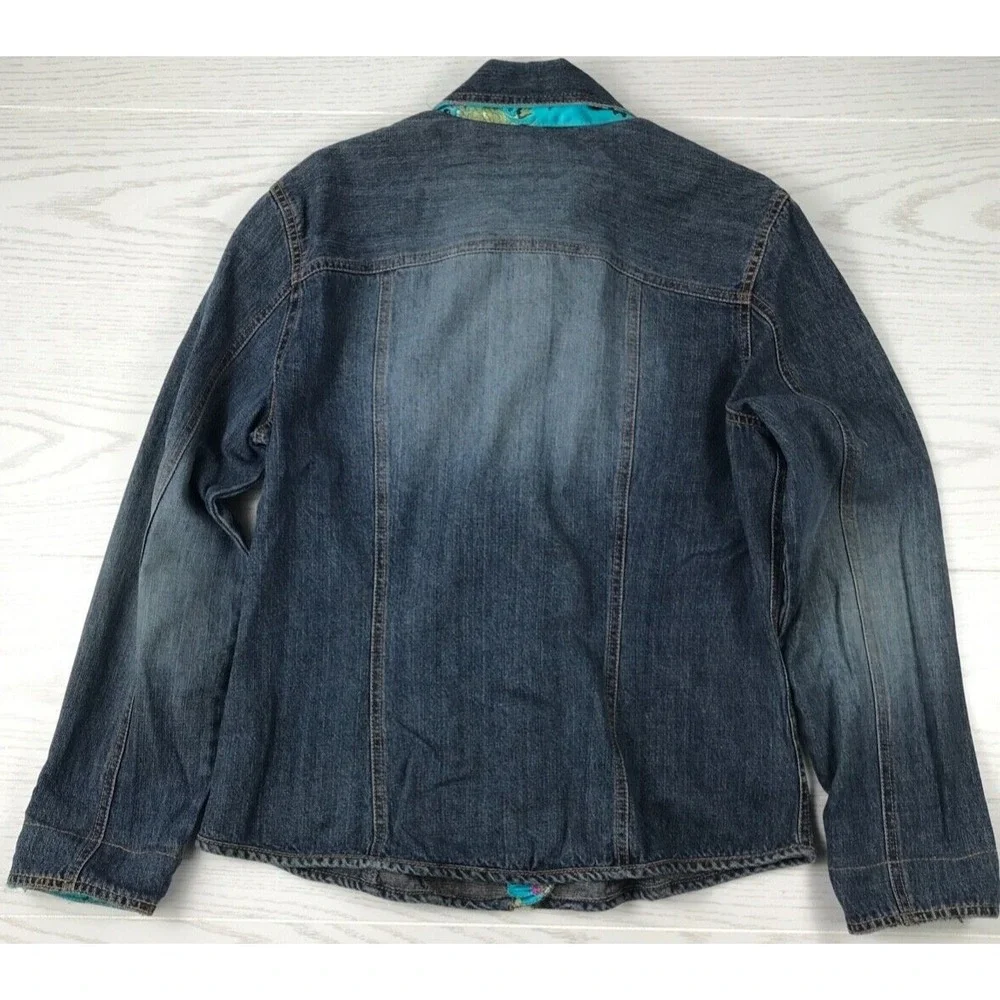 Chicos Denim Jacket Women M Blue Floral Lining Cuff Collar 100% Cotton Button Up - Picture 3 of 12